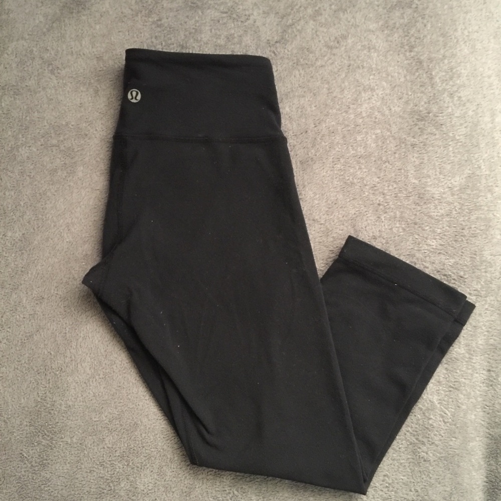 Lululemon Cropped Black Leggings